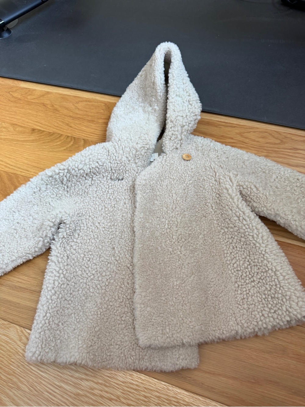 Bonpoint Genuine Lamb Shearling Hooded Coat Size 2 • Made in France • Like New